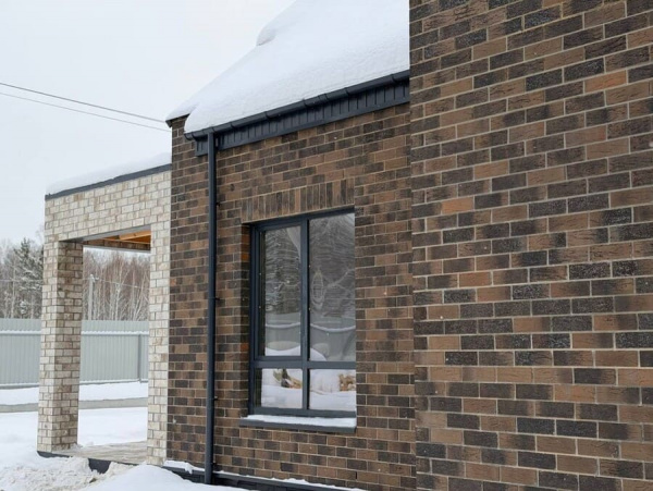 Кирпич лицевой Бавария Дарк 1,4НФ Furbau